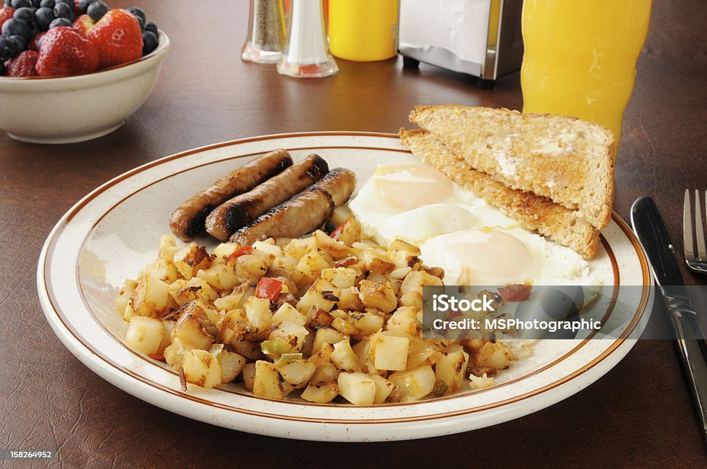 Café-da-manhã no restaurante - Foto de stock de Batatas Prontas royalty-free