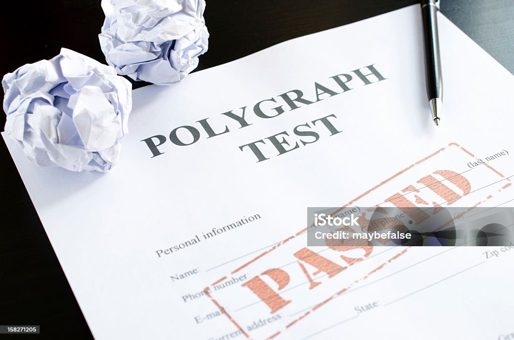 polygraph test superato - Foto stock royalty-free di Avere una doppia faccia