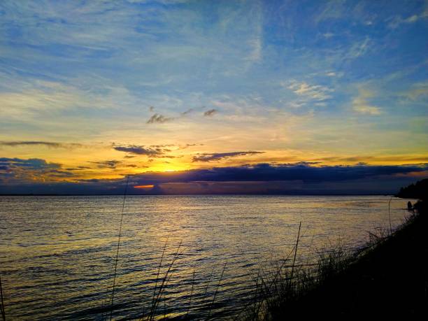 istock The most beautiful sunset,sky and river. 1582781810