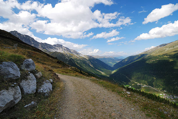 alpi in val venosta - sulden foto e immagini stock