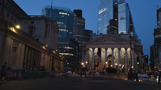 Time Lapse: Royal Exchange, Bank of England