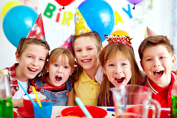 istock Group of friends 158305457