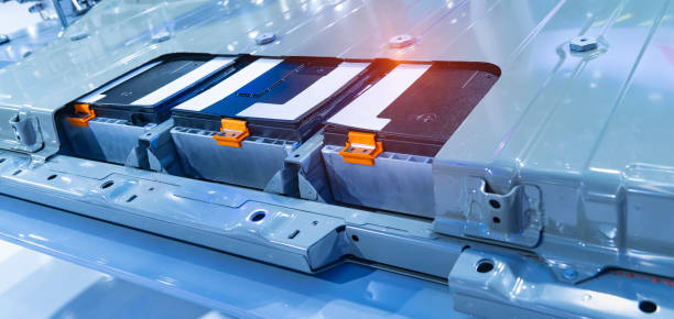 istock Lithium ion industrial high current batteries 1583186024