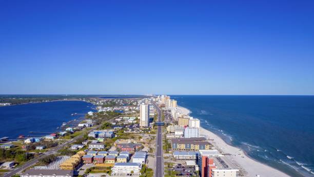 istock Gulf Shores and Little Lagoon 1583380658