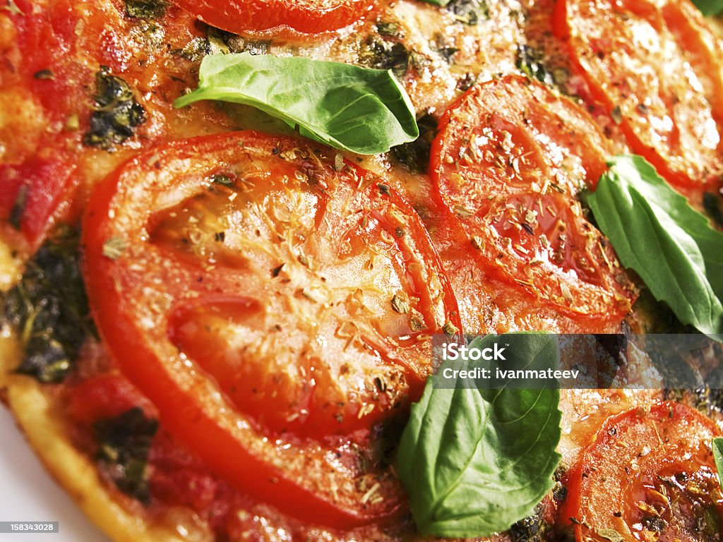 Pizza margherita - Foto stock royalty-free di Alimentazione sana