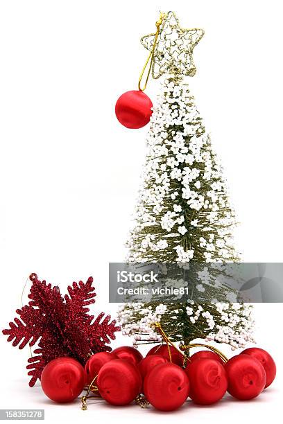 Árvore De Natal Decoração - Fotografias de stock e mais imagens de Artigo de Decoração - Artigo de Decoração, Bola de Árvore de Natal, Decoração de Natal