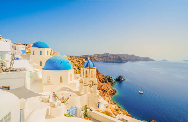 istock Oia, traditional greek village 1583594772