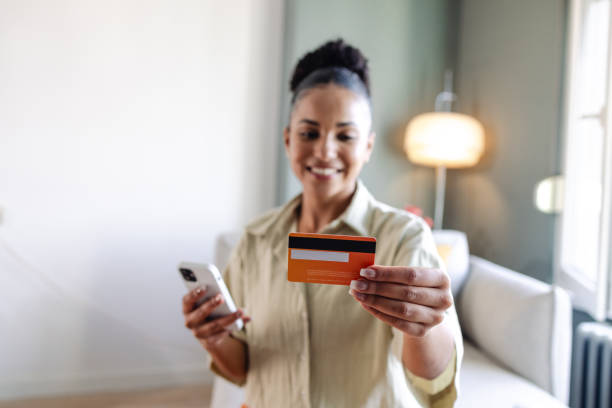 istock Mobile payment concept. Shopping anytime and anywhere. 1583664433