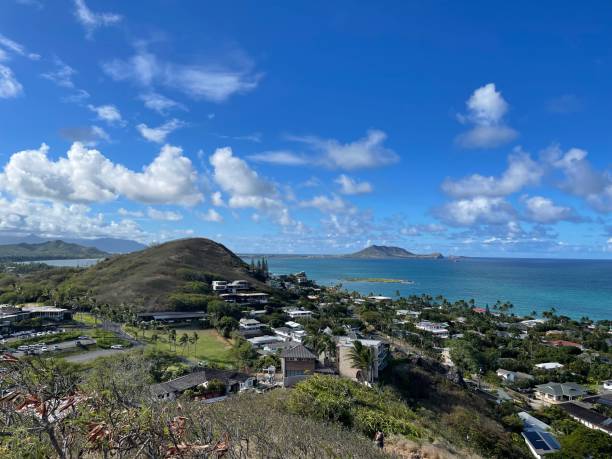 istock View from the Pillbox trail, Oahu, Hawaii 1583869317