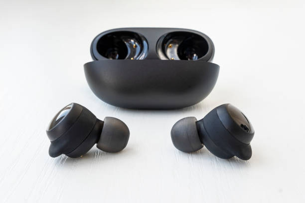 istock Close Up Black Wireless Headphones On White Background Headset 1583945699