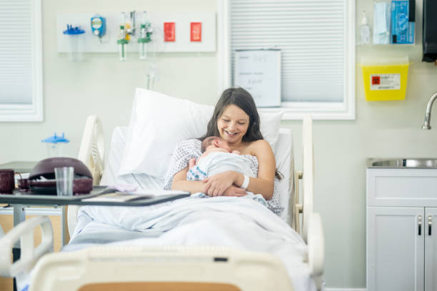 istock Skin-to-Skin with Mom 1583963572