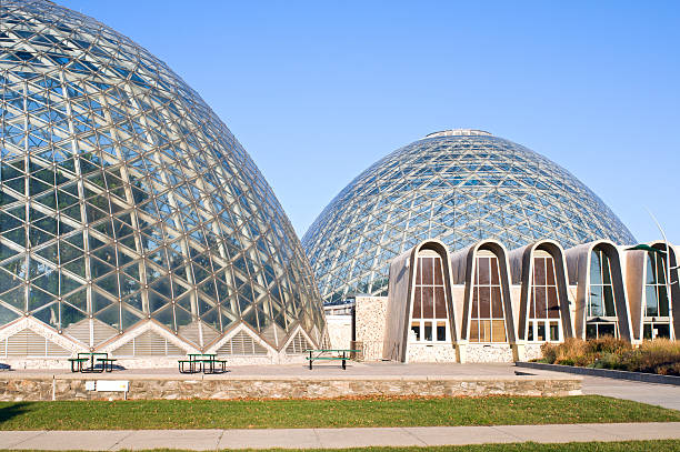istock Entrance to Botanical Gardens 158402158