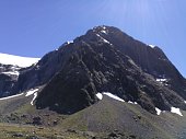 landschafts-und-naturansicht-in-neuseeland-als-texthintergrund-oder-hintergrundbild.jpg?b=1&s=170x170&k=20&c=FBFj47AV3LwPLmtEBx3lGoy24YuFB7KNf4hF1BG9wNQ=
