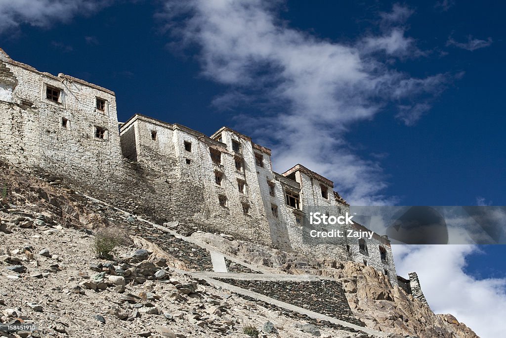 village en las nubes, Ladakh - Foto de stock de Aldea libre de derechos