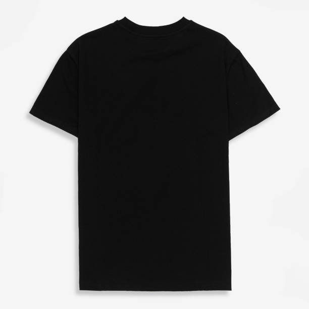 istock men's polo shirt 1584609903