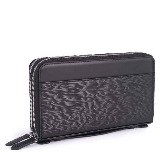istock Men's fashion bag 1584637383