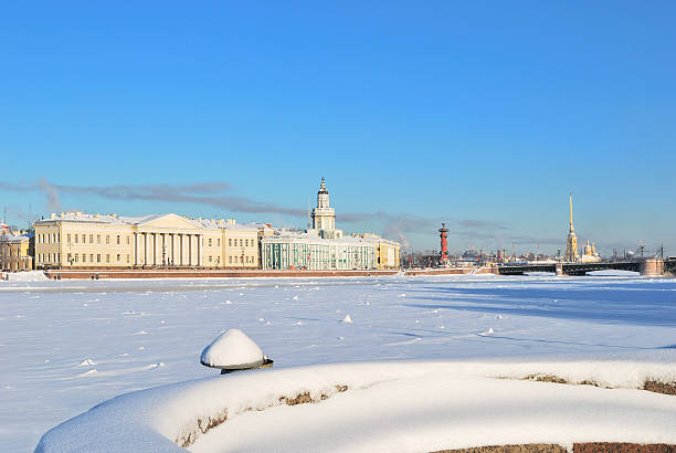 istock Snowy St. Petersburg 158469645