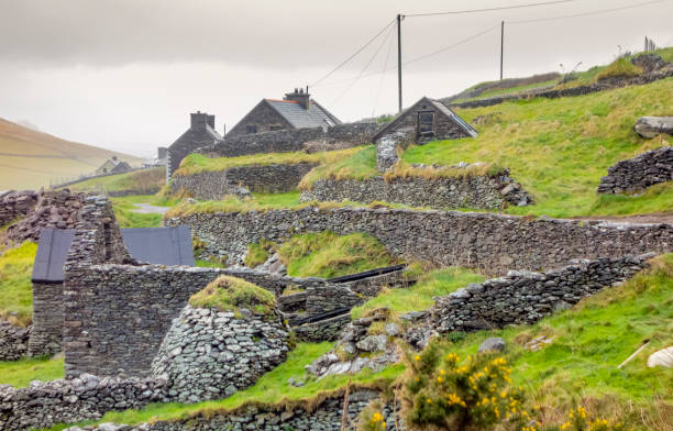 Dingle Peninsula in Ireland Impression around the Dingle Peninsula in Ireland dingle peninsula stock pictures, royalty-free photos & images