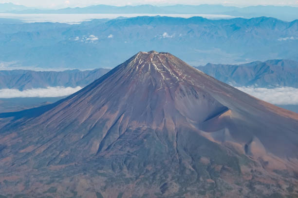 istock Mt. Fuji in clear autumn from the clear sky (above Shizuoka Prefecture) 1584808783