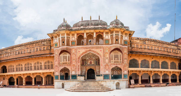 Ganesh Pol Entrance from Amer Fort, Jaipur Ganesh Pol Entrance from Amer Fort, Jaipur colorful rajasthan stock pictures, royalty-free photos & images