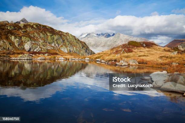 Herbst Auf Die Berge Stockfoto und mehr Bilder von Alpen - Alpen, Berg, Berggipfel