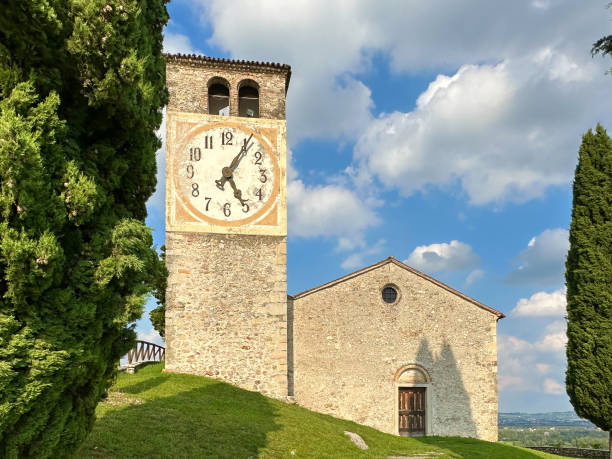 istock San Vigilio - Farra di Soligo 1585481843