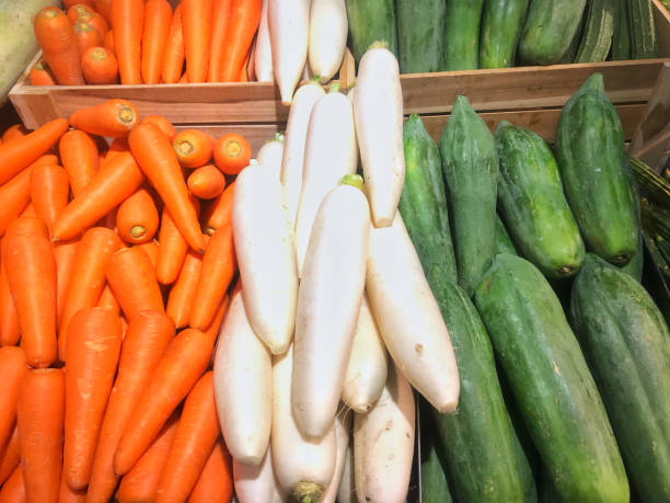 Carrot papaya and white radish sale in the market. - fotografia de stock