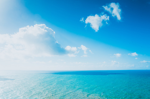 A stitched panorama of a vibrant blue ocean in Cabo da Roca