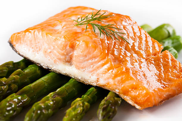 istock Grilled salmon and asparagus 158570519