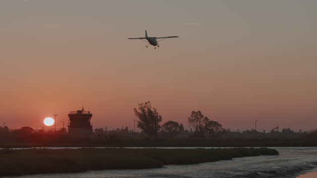 Palo Alto Airport Landing