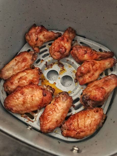 istock Chicken Wings Airfryer 1586419950