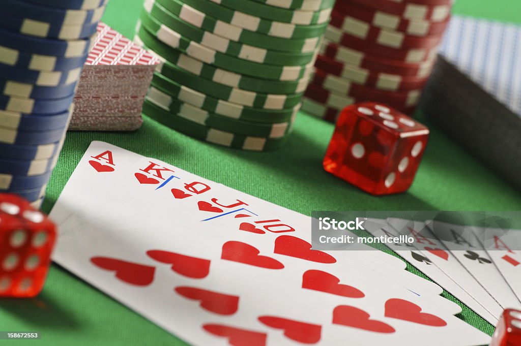 Composição com cartas de jogar na Mesa Verde - Royalty-free Blackjack Foto de stock
