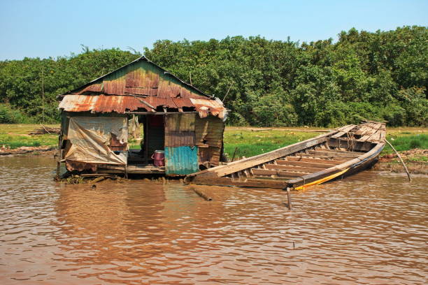 istock Traveling by boat on Tonle Sap lake 1586727009