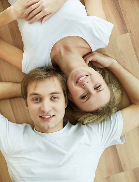 istock Couple on the floor 158679810