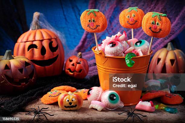 Halloween Süßes Stockfoto und mehr Bilder von Halloween - Halloween, Süßigkeit, Viele Gegenstände