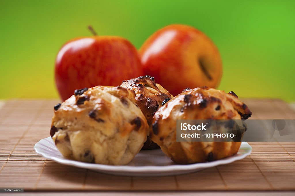 Три Капкейк, яблоки - Стоковые фото Без людей роялти-фри
