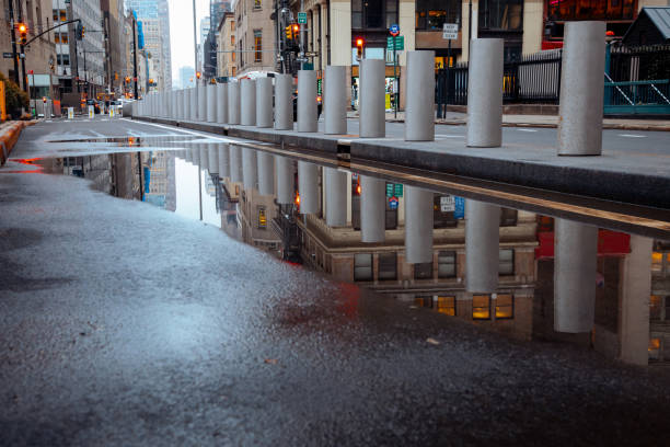 New York street in lower Manhattan