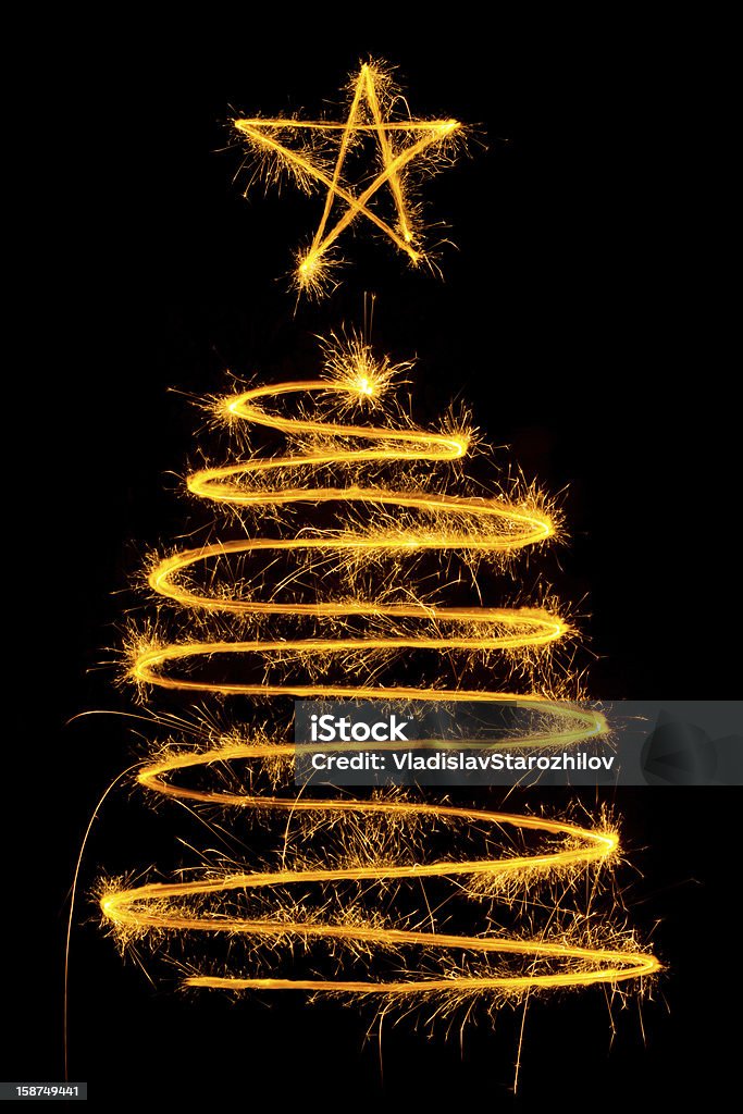 Christmas tree made by Бенгальский огонь - Стоковые фото Абстрактный роялти-фри