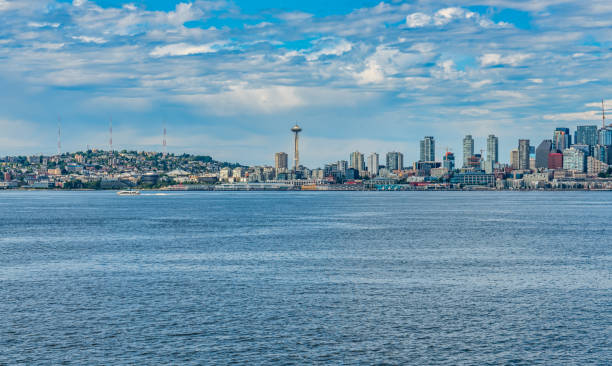 istock Northewest City Skyline 3 1587752019