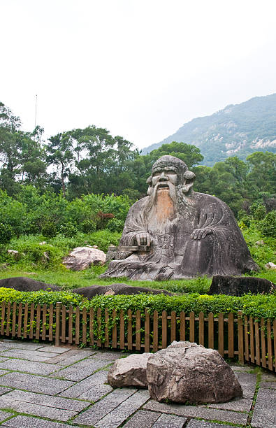 istock Lao Zi Statue in quanzhou 158783833