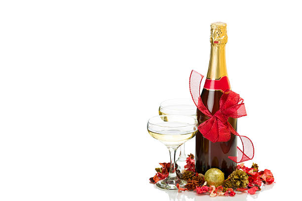 champanhe de ano-novo em 2013 - champagne new years day 2013 bottle - fotografias e filmes do acervo