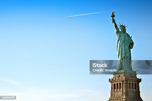 Statue Of Liberty Stockfoto und mehr Bilder von Amerikanische Kontinente und Regionen - Amerikanische Kontinente und Regionen, Blau, Bundesstaat New York