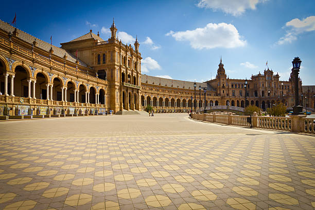 Plaza de españa, naranjas - foto de stock