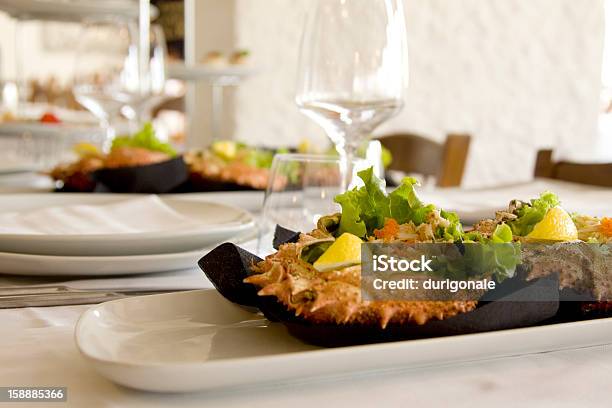 Fish Stockfoto und mehr Bilder von Dinnerparty - Dinnerparty, Essen am Tisch, Feiern