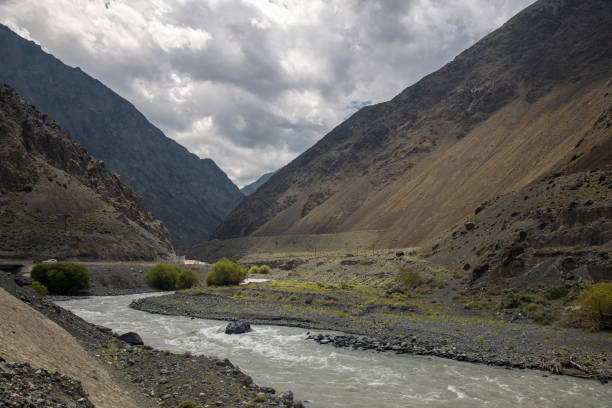 istock Xinjiang Duku Highway 1588919584