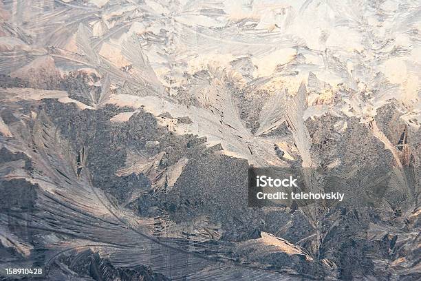 Modelli Di Ghiaccio In Inverno Vetro - Fotografie stock e altre immagini di Blu - Blu, Brina - Acqua ghiacciata, Clima