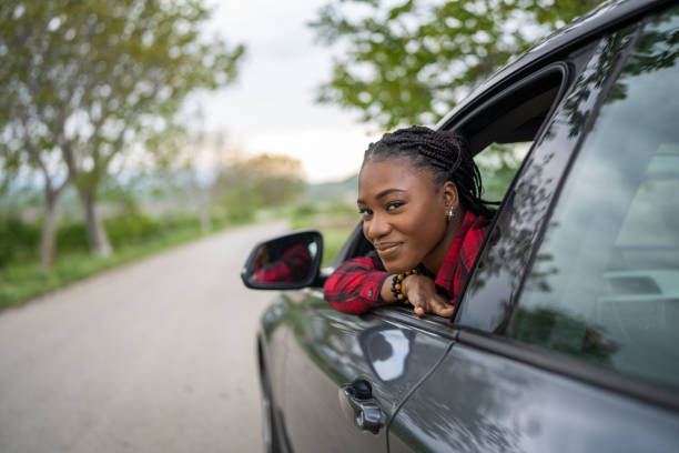istock Woman in a car 1589387099