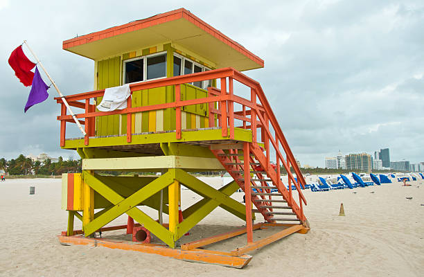 istock Colorful Lifeguard hut at Miami Beach 158949381