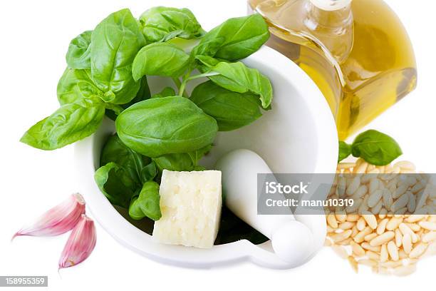Ingredienti Per Il Pesto - Fotografie stock e altre immagini di Aglio - Alliacee - Aglio - Alliacee, Alimentazione sana, Basilico