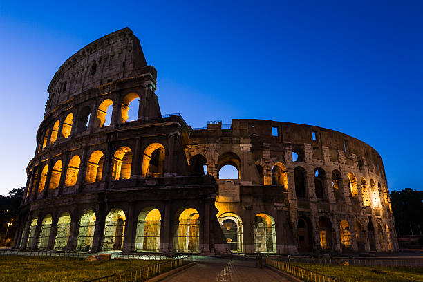 istock Colosseum at dawn in Rome, Italy 158956524